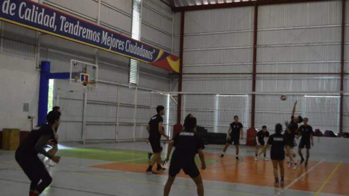 A partir del miércoles inician torneos de voleibol en el campamento de alto rendimientoGUDE SERVÍN